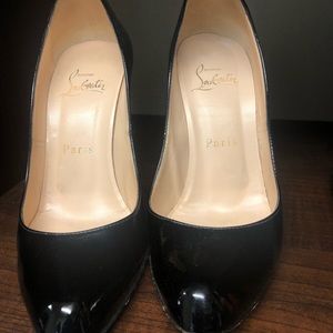 Christian louboutin patent leather pumps